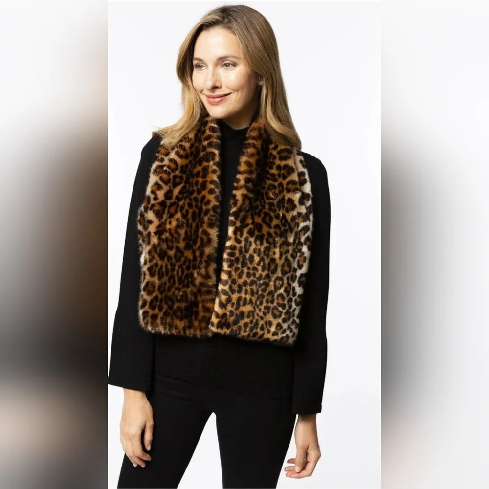 ZARA LIMITED EDITION LEOPARD FAUX FUR SCARF BRAND NEW WITH TAGS